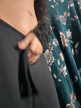 Snapshot of DAMinii_ chatting on 12, 11, 2025 DAMinii online show from 12, 11, 2025