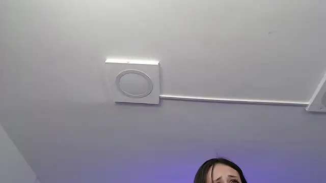 Emily Swiftt online show from 7, 10, 2025