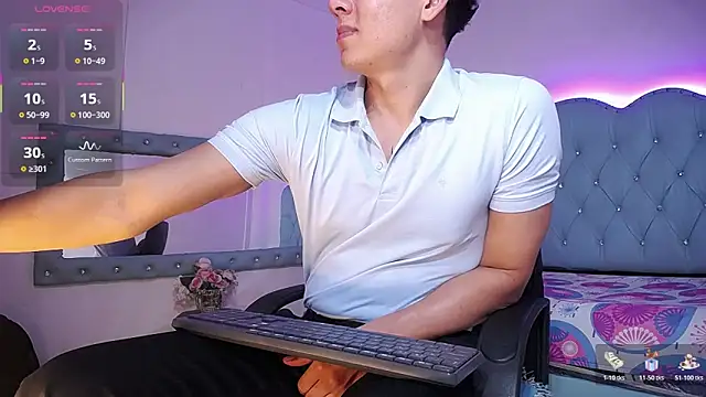 Andrew Thomas  online show from 30, 10, 2025