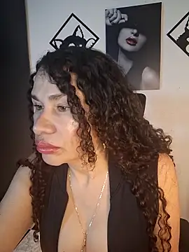 Lina 444 online show from 8, 5, 2026
