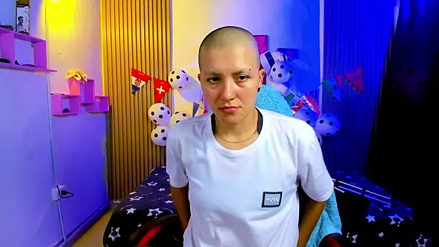 nicocoox online show from 24, 6, 2026