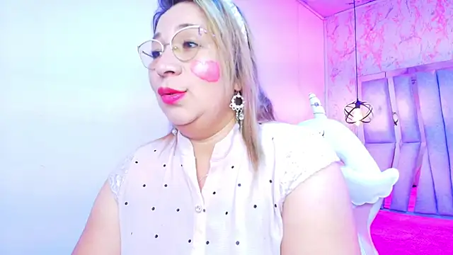 MaylinRosse  online show from 7, 10, 2025