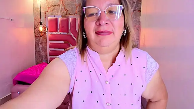 MaylinRosse  online show from 18, 3, 2026