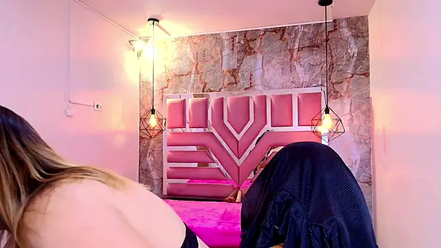 MaylinRosse  online show from 30, 4, 2026