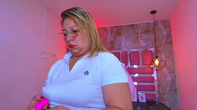 MaylinRosse  online show from 18, 11, 2025