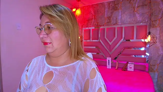 MaylinRosse  online show from 12, 11, 2025