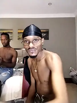 Massive Xxpounder online show from 3, 2, 2026