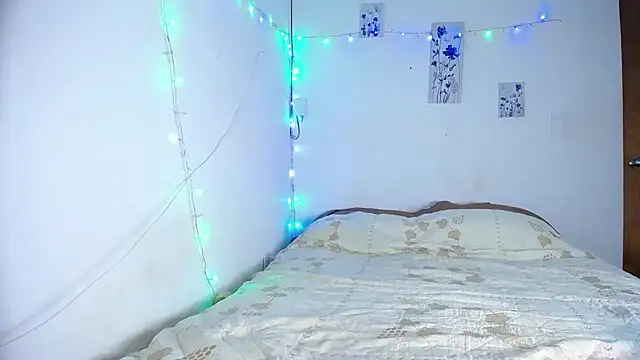 little onixx online show from 7, 4, 2026