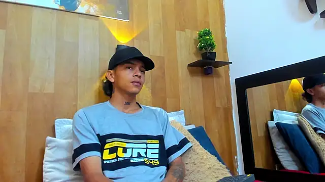 noah blake0 online show from 19, 9, 2025