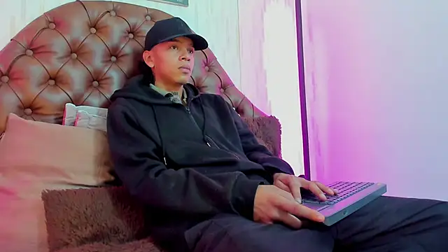 noah blake0 online show from 26, 9, 2025