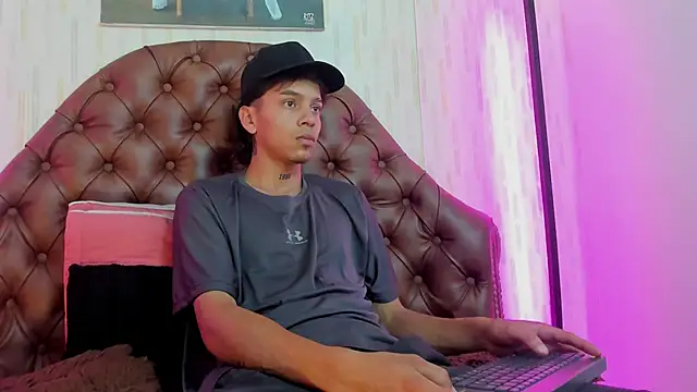 noah blake0 online show from 1, 10, 2025