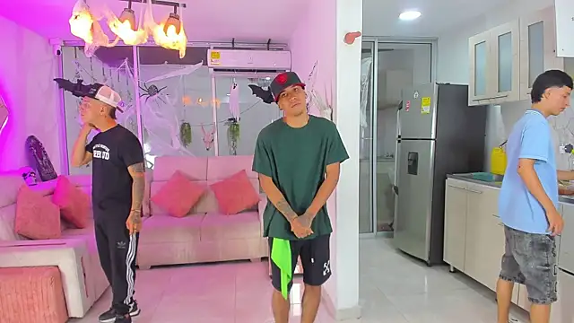 Houseofwarrios online show from 9, 10, 2025