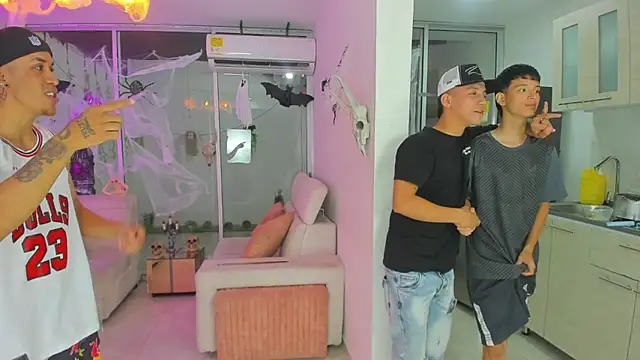 Houseofwarrios online show from 5, 10, 2025