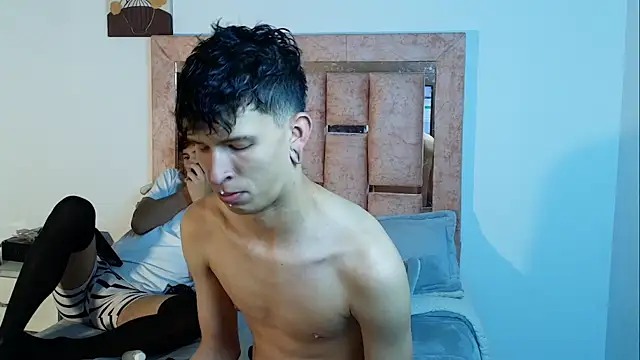 DemianSalvatore online show from 1, 12, 2025