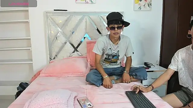 DemianSalvatore online show from 22, 9, 2025