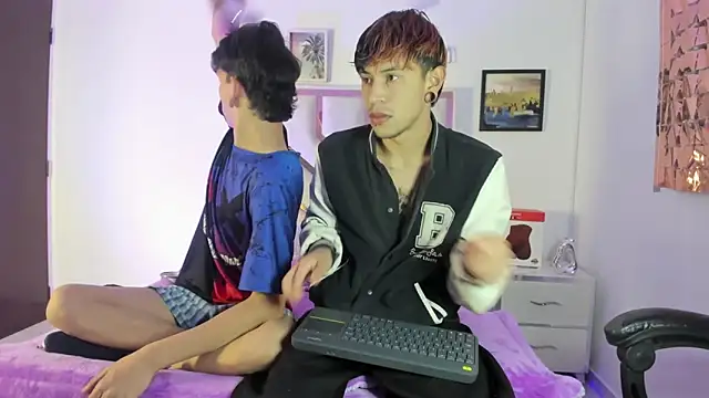 DemianSalvatore online show from 2, 2, 2026