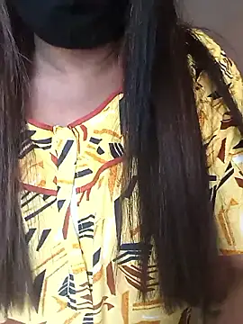 queendivya online show from 13, 4, 2026