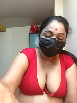queendivya online show from 4, 3, 2026