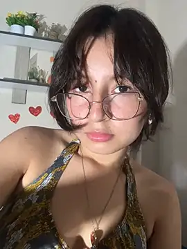 Noamilk online show from 9, 4, 2026