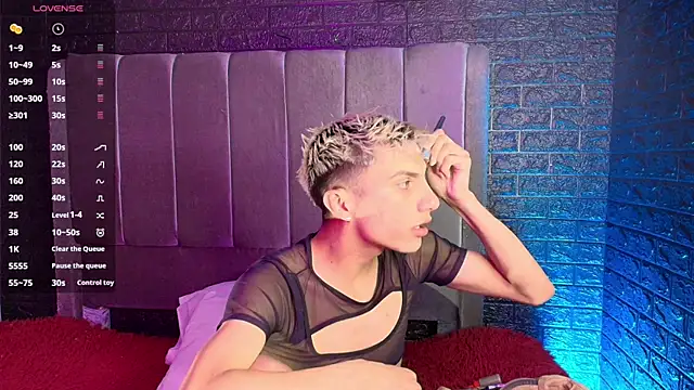 Erick Velveth online show from 15, 11, 2025