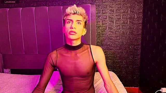 Erick Velveth online show from 9, 11, 2025