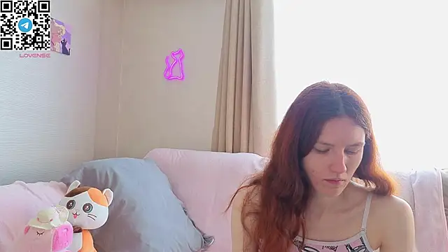 Snapshot of Little_rosy chatting on 5, 7, 2026 Little rosy online show from 5, 7, 2026