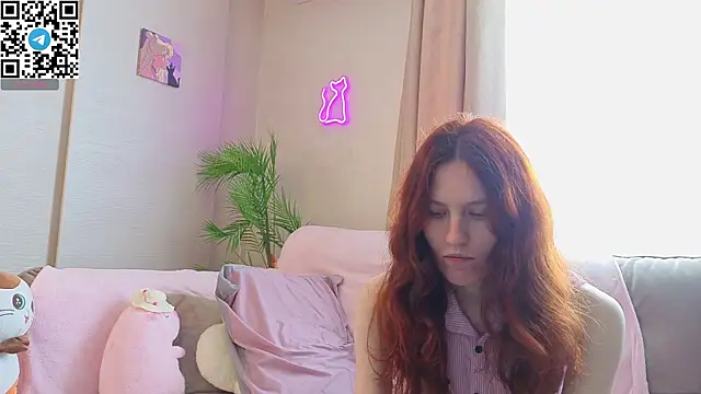 Snapshot of Little_rosy chatting on 12, 6, 2026 Little rosy online show from 12, 6, 2026