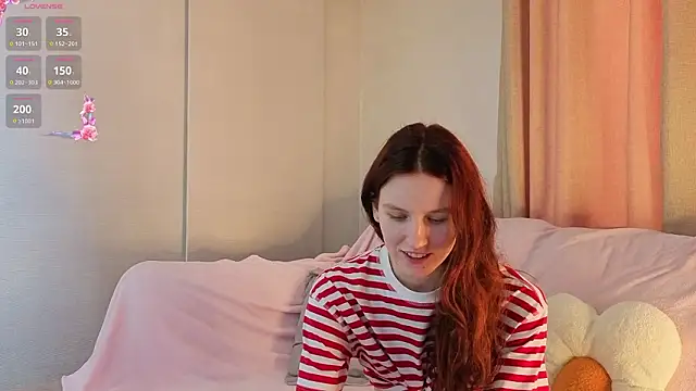 Snapshot of Little_rosy chatting on 3, 2, 2026 Little rosy online show from 3, 2, 2026