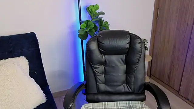 amyross s1 online show from 19, 3, 2026