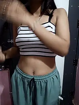 Snapshot of Baby_girl67 chatting on 29, 10, 2025 Baby girl67 online show from 29, 10, 2025