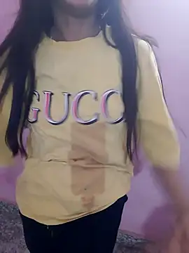 Snapshot of Baby_girl67 chatting on 28, 10, 2025 Baby girl67 online show from 28, 10, 2025