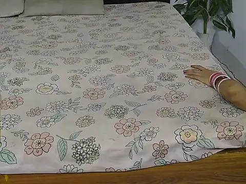 Lovelyy-couple online show from 26, 10, 2025