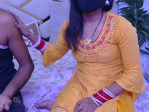 Lovelyy-couple online show from 15, 10, 2025