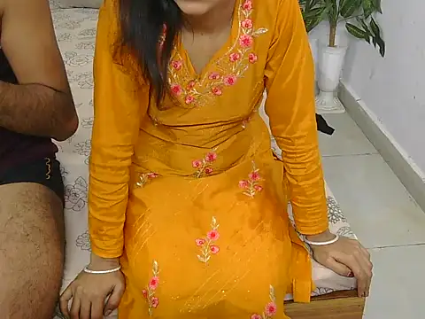 Lovelyy-couple online show from 23, 11, 2025