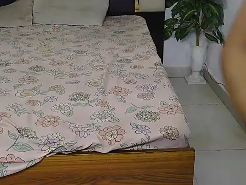 Lovelyy-couple online show from 15, 11, 2025