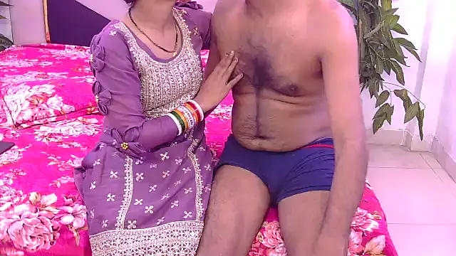 Lovelyy-couple online show from 20, 3, 2026