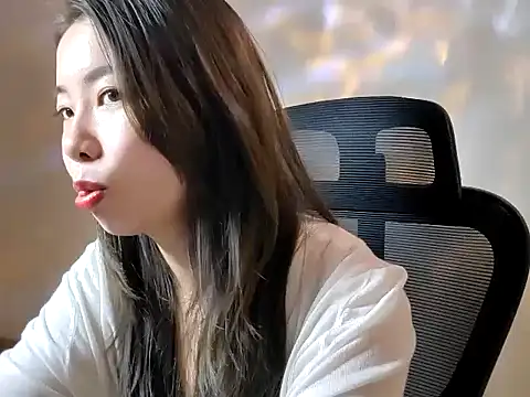 sallycui online show from 24, 9, 2025