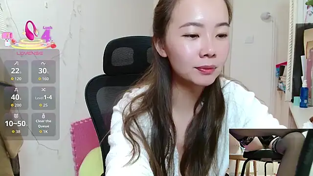 sallycui online show from 4, 11, 2025