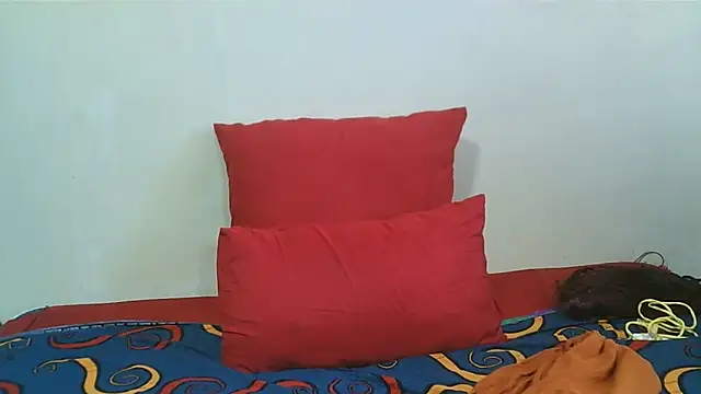 GAIGANTICBOOBS online show from 18, 2, 2026