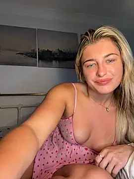 BabyBluexox online show from 16, 6, 2026