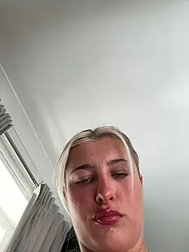 BabyBluexox online show from 30, 4, 2026