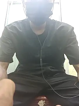 crish09 online show from 3, 6, 2026