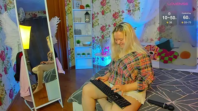 RoseThomas  online show from 23, 11, 2025