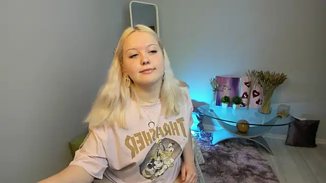 RoseThomas  online show from 28, 9, 2025