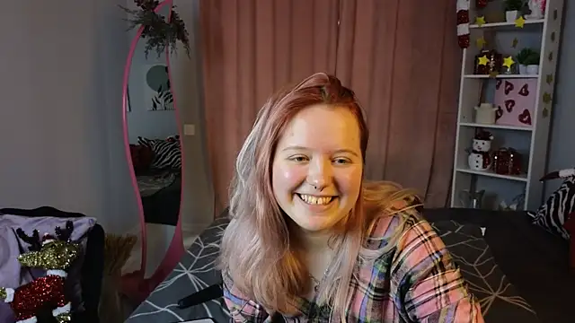 RoseThomas  online show from 15, 12, 2025