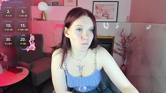 Layla Glam online show from 8, 10, 2025