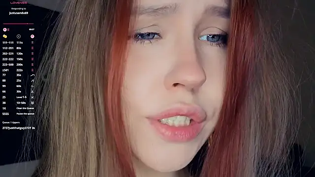 MaliaBourraine online show from 22, 12, 2025