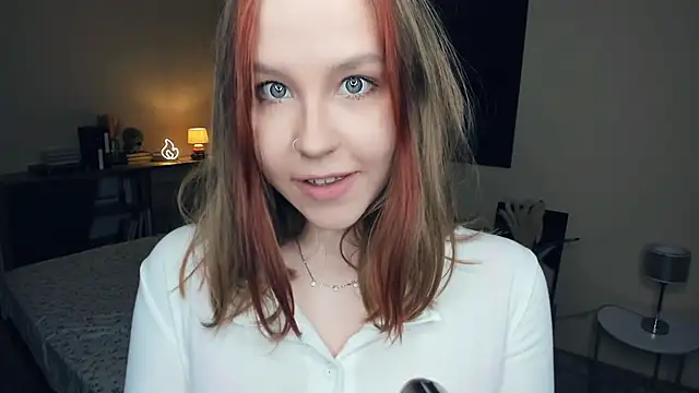 MaliaBourraine online show from 22, 9, 2025