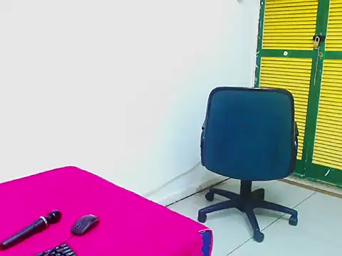 SexyCloe45 online show from 10, 2, 2026