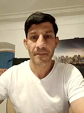 Snapshot of Casianantoonnio chatting on 3, 12, 2025 Casianantoonnio online show from 3, 12, 2025
